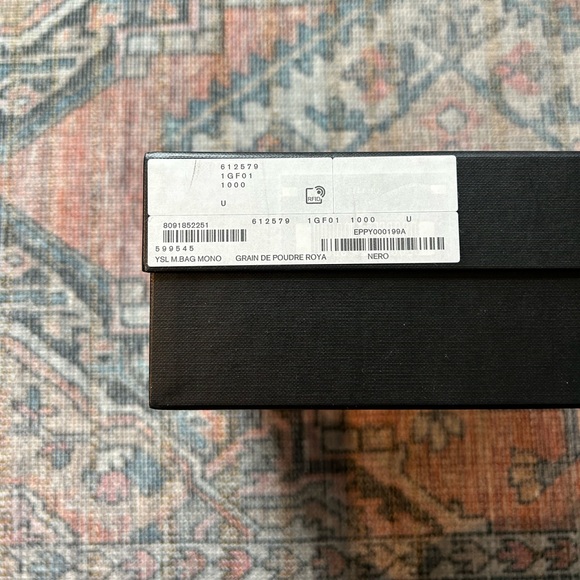 YSL Mini Lou - Picture 5 of 6